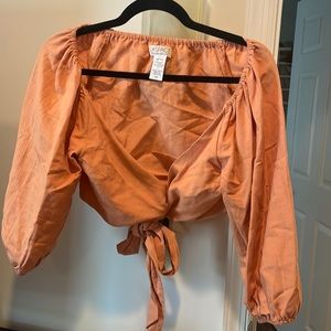 L Space warps around crop - small